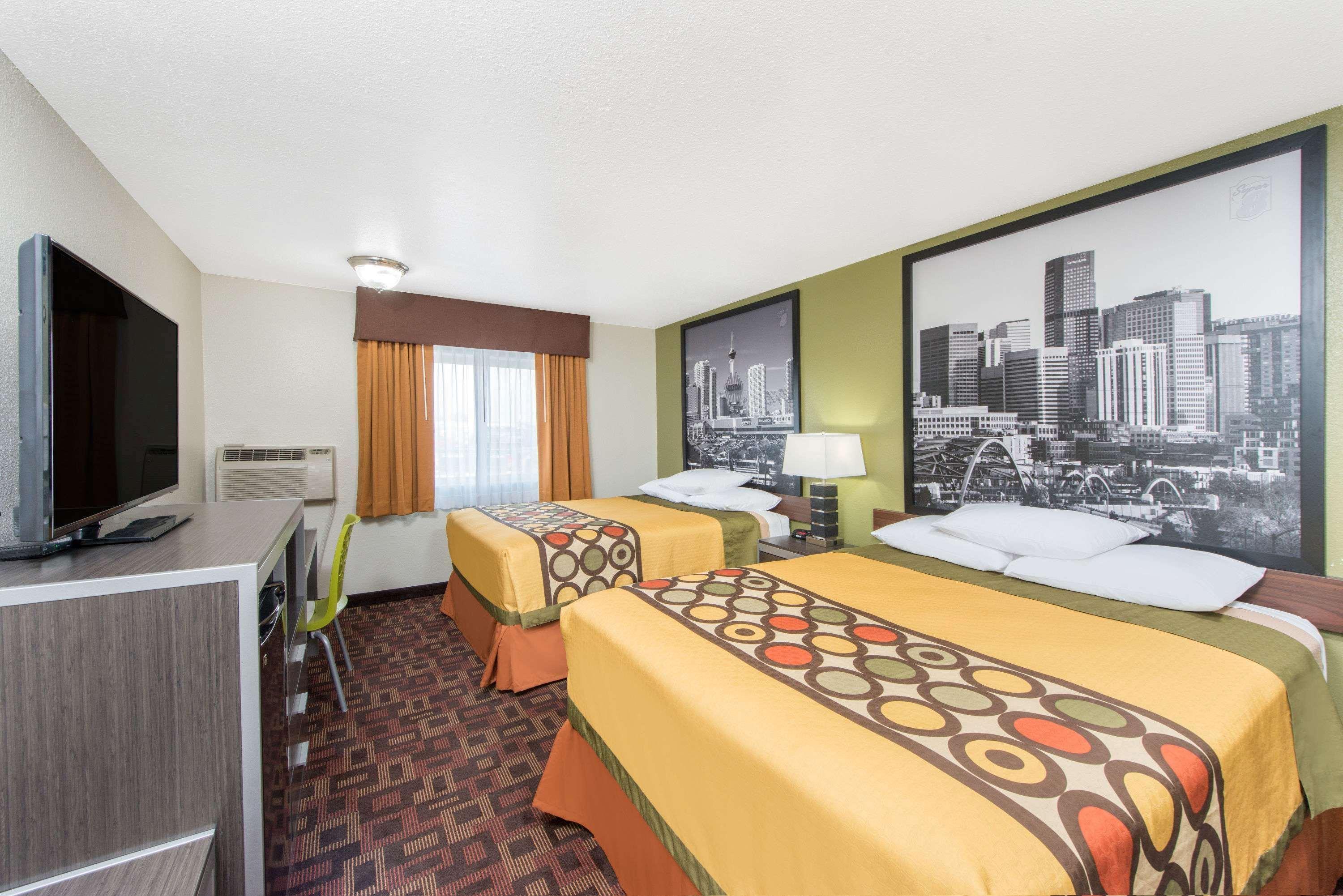 Super 8 By Wyndham Moberly Mo Motel Ngoại thất bức ảnh