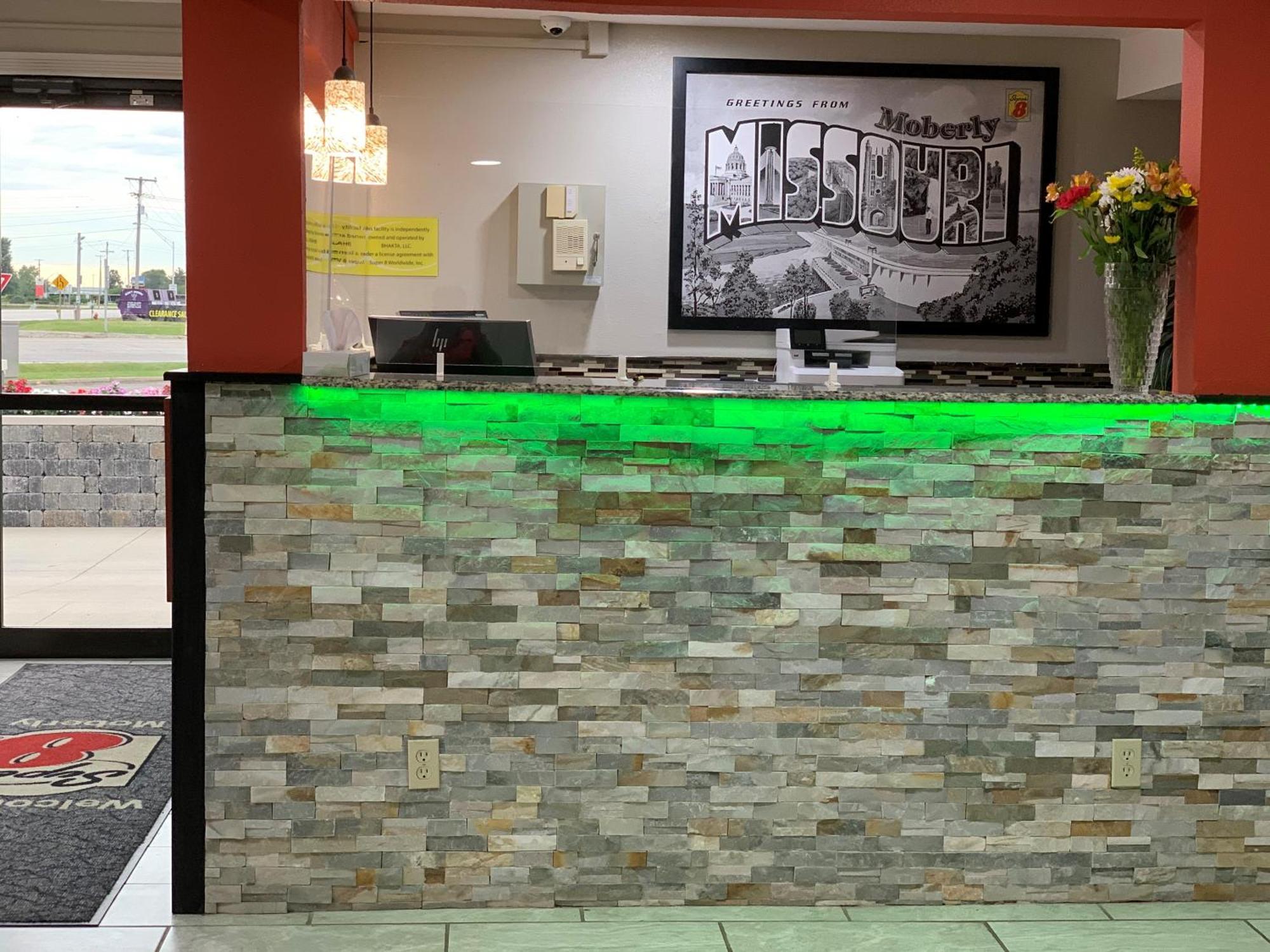 Super 8 By Wyndham Moberly Mo Motel Ngoại thất bức ảnh